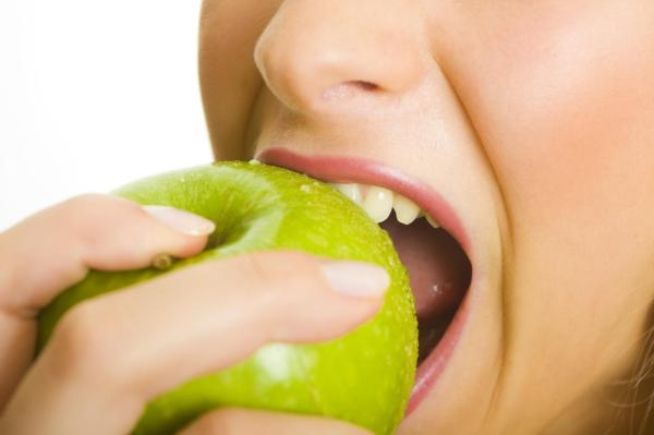 Как укрепить зубы - продукты, которые помогают укрепить зубы